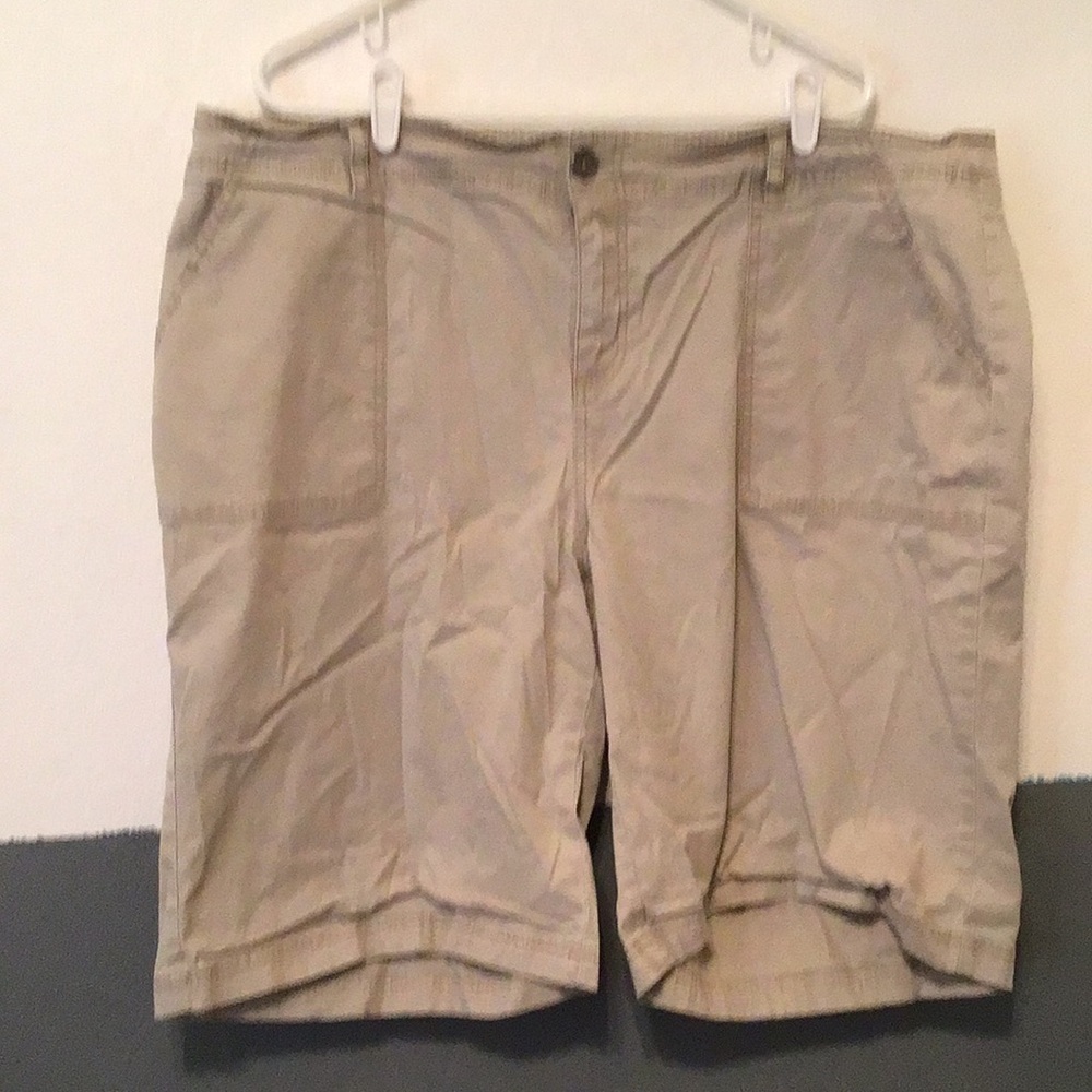 H3 Size 24 Lane Bryant Women's Tan Bermuda Shorts